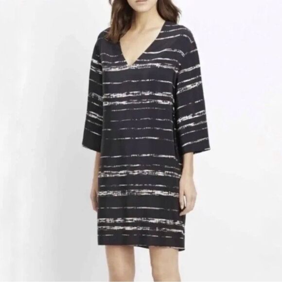 Vince Shadow Stripe Shift Silk Dress in Black White Size XXS - Picture 2 of 8